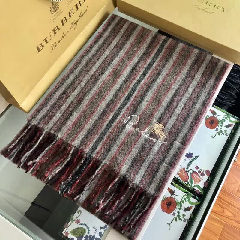 BURBERRY巴寶莉新款 品牌字母刺繡山羊絨圍巾 LLWJ6565